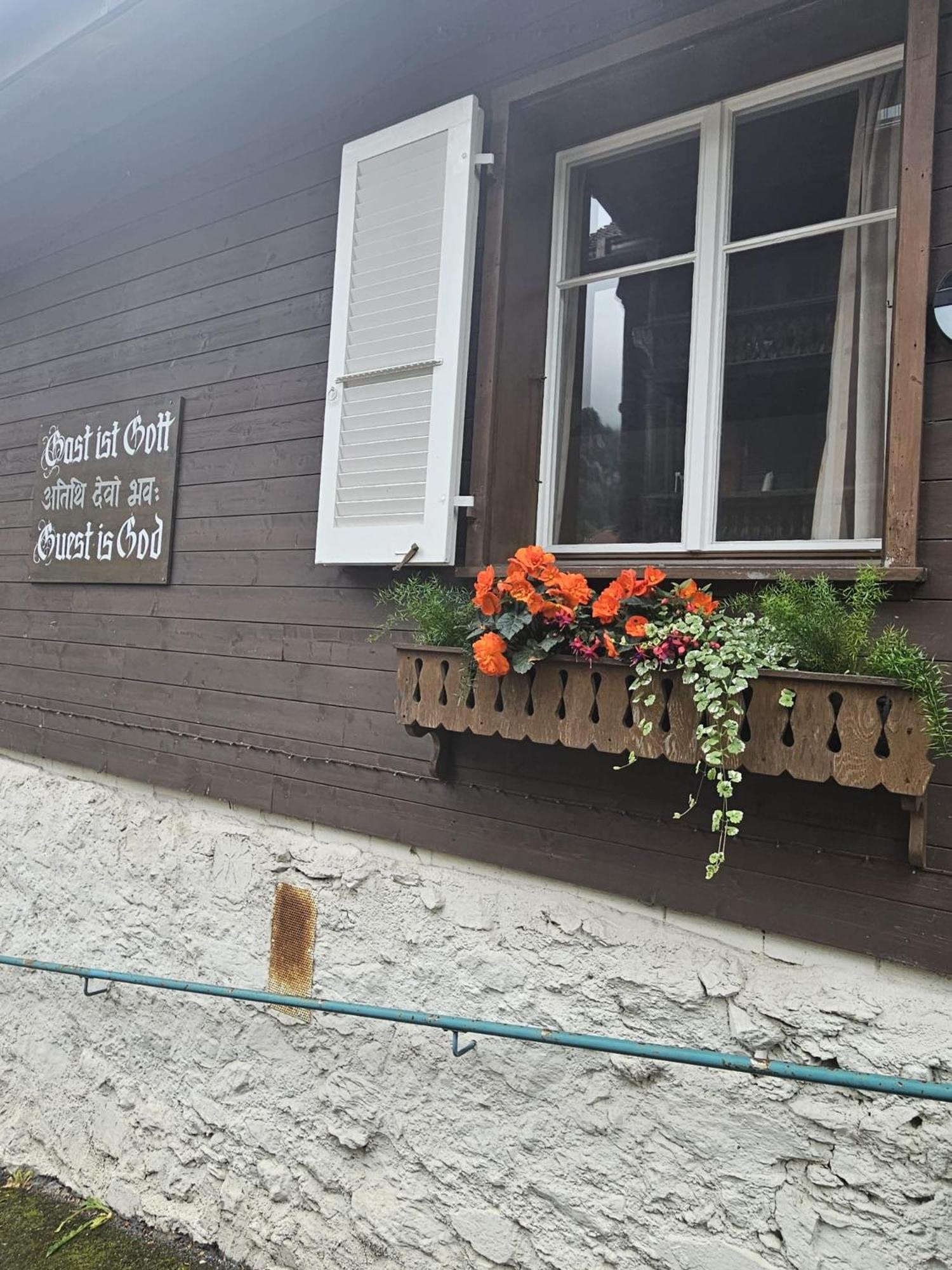 Chalet Maithili Lauterbrunnen -152-Year-Old Majestic Chalet Extérieur photo